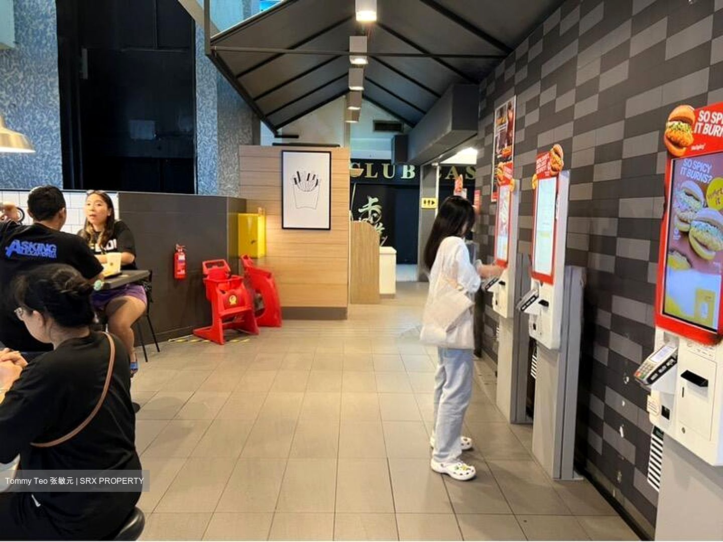 Parklane Shopping Mall (D7), Retail #453794811